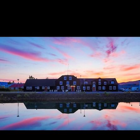 Bryggjan Boutique Hotel アークレイリ エクステリア 写真