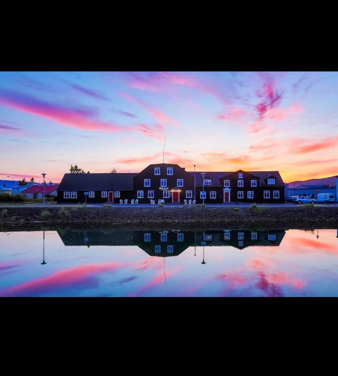 Bryggjan Boutique Hotel アークレイリ エクステリア 写真
